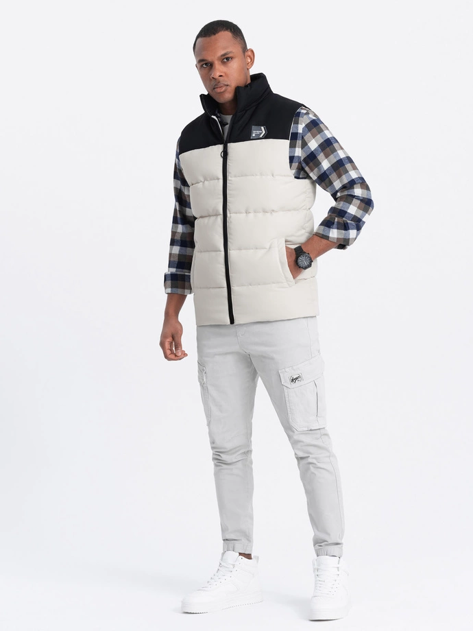 Pánské kontrastní prošívané tričko bez rukávů - krémové V1 OM-JAVJ-0161