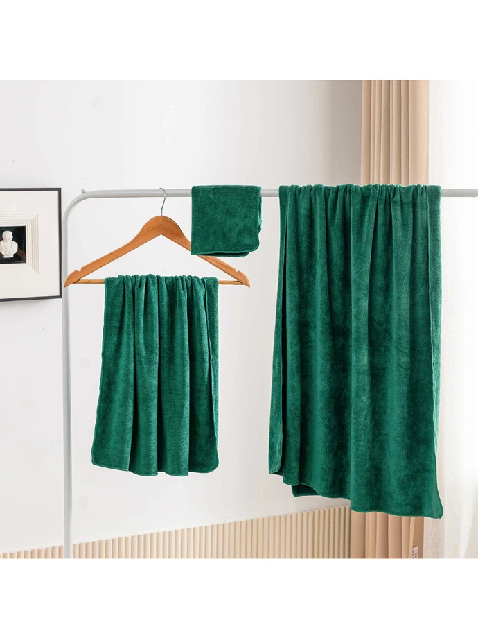 Aktivní ručník 742A - lahvově zelený