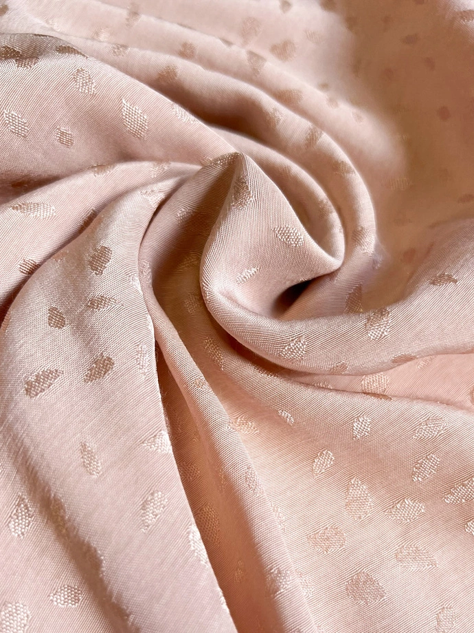 Elegantní dámské mini šaty se srdíčkovým výstřihem a dlouhými rukávy BIANCA DLR170 - pudrově růžové